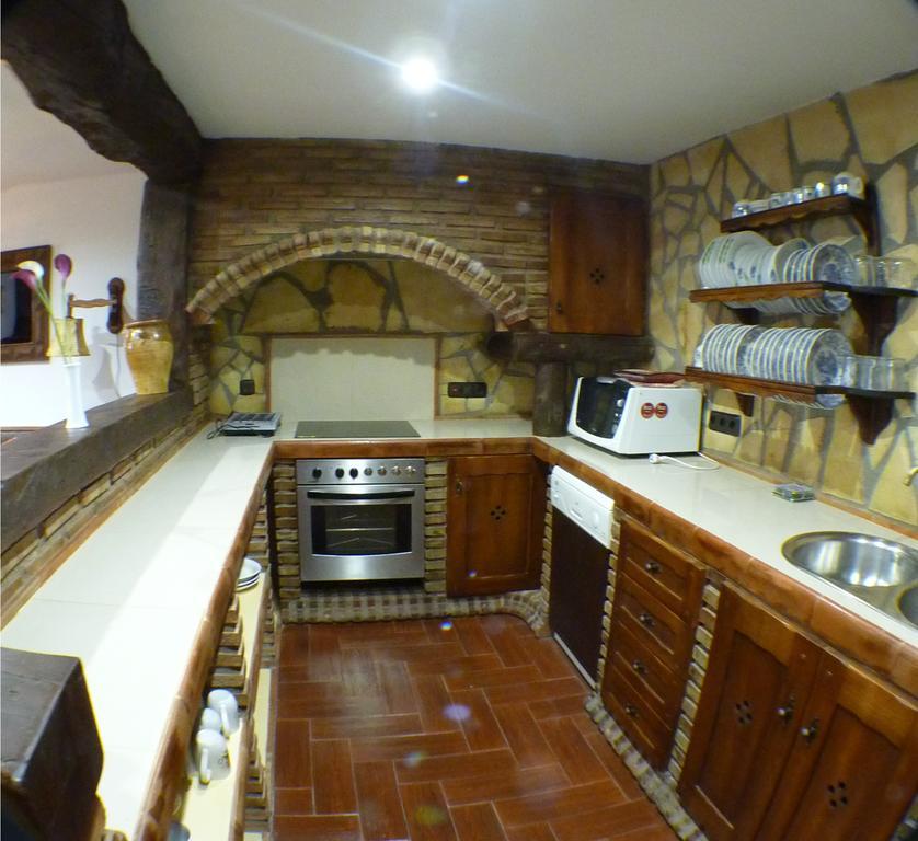 Green Peaks B&B Country House Alojamiento Rural Cortijo de Balsain ภายนอก รูปภาพ