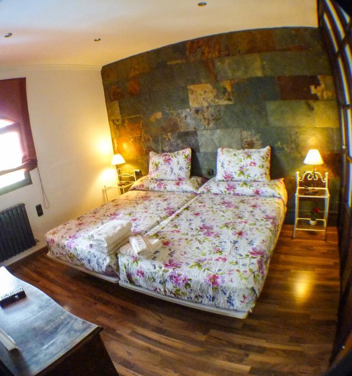 Green Peaks B&B Country House Alojamiento Rural Cortijo de Balsain ภายนอก รูปภาพ